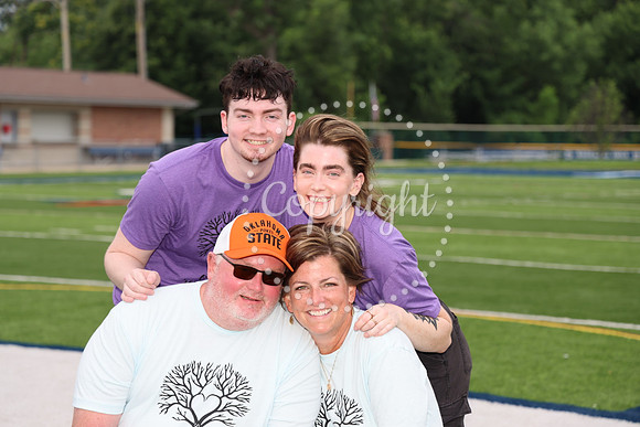 Family Portraits  (92)