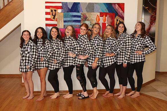 Girls in Checks (95)