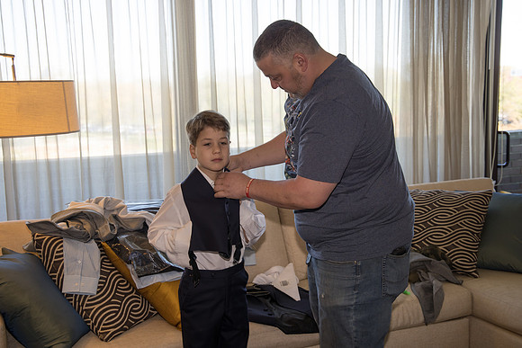 Guys Getting Ready_8