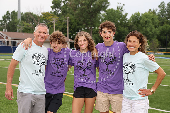 Family Portraits  (103)
