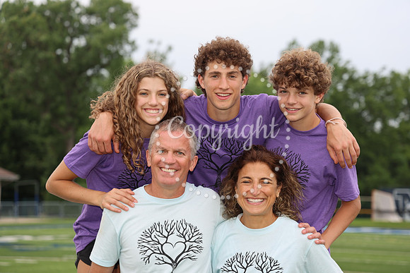Family Portraits  (114)