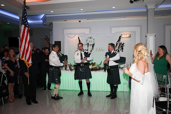 Pipers  (99)