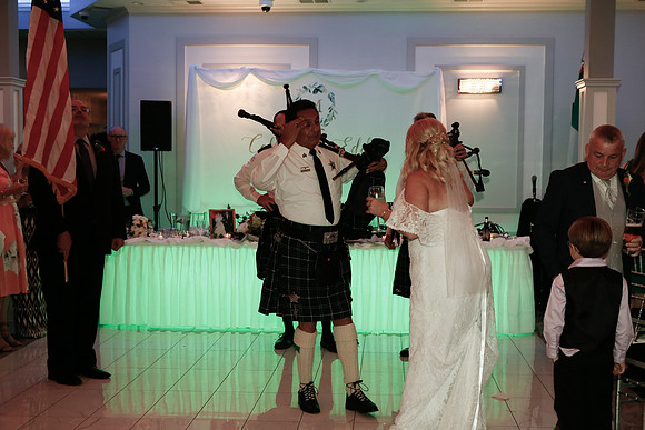 Pipers  (105)