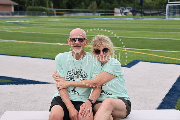Family Portraits  (20)