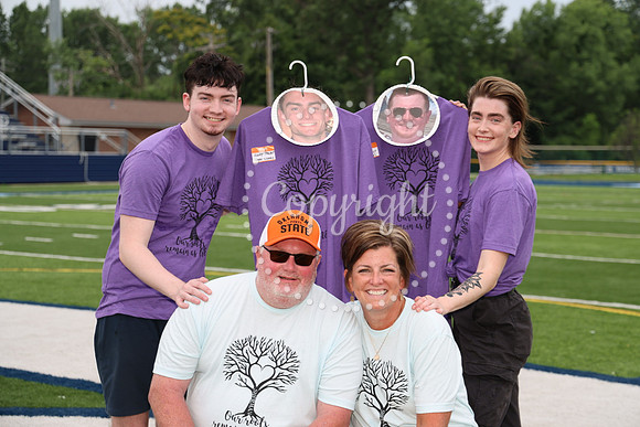 Family Portraits  (77)