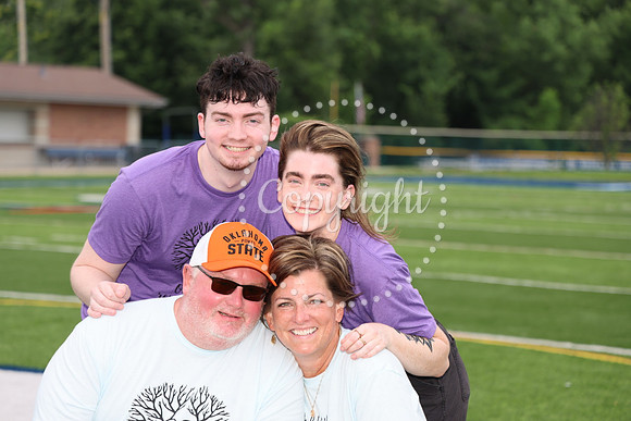 Family Portraits  (91)
