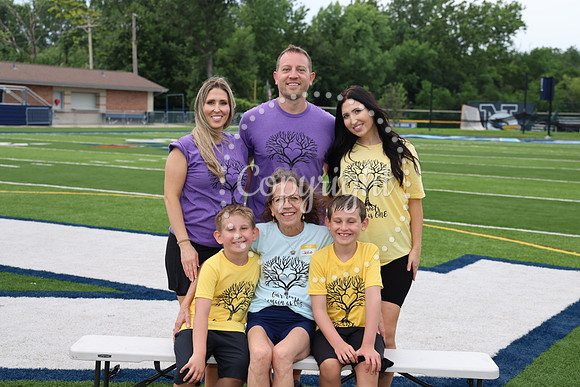 Family Portraits  (50)