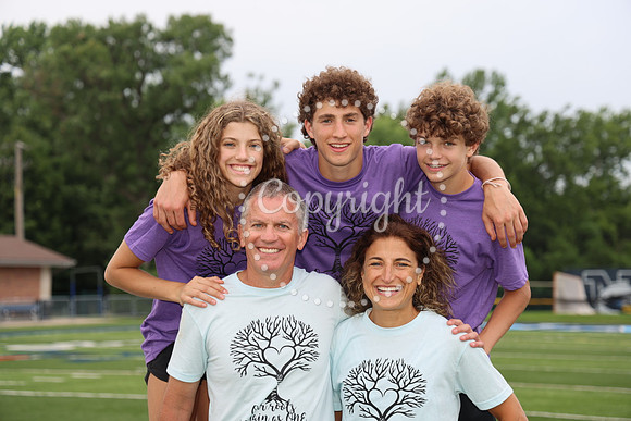 Family Portraits  (112)