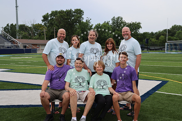 Family Portraits  (60)
